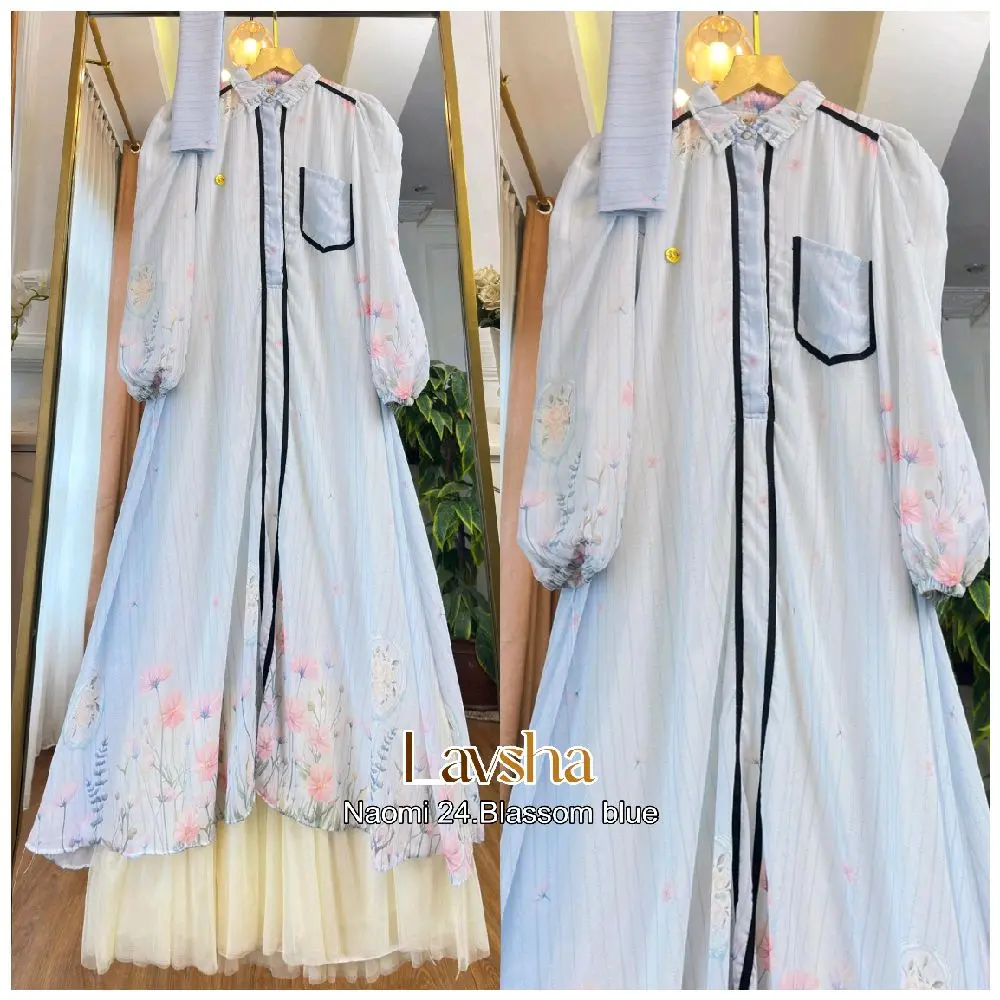 Naomi 24.Blassom Blue