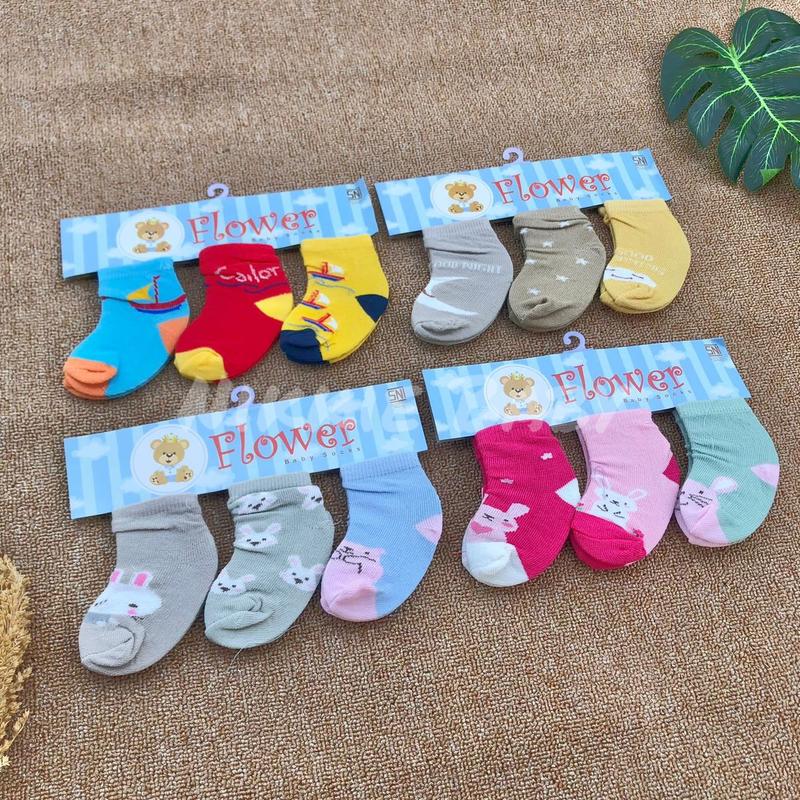 Kaos kaki Newborn 3 pasang lembut hangat Bayi 2