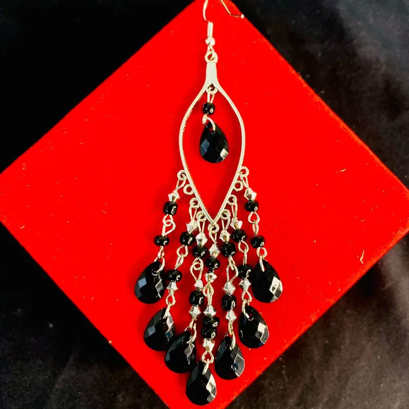 Anting-anting panjang gaya Siberia dengan batu akik warna-warni 0