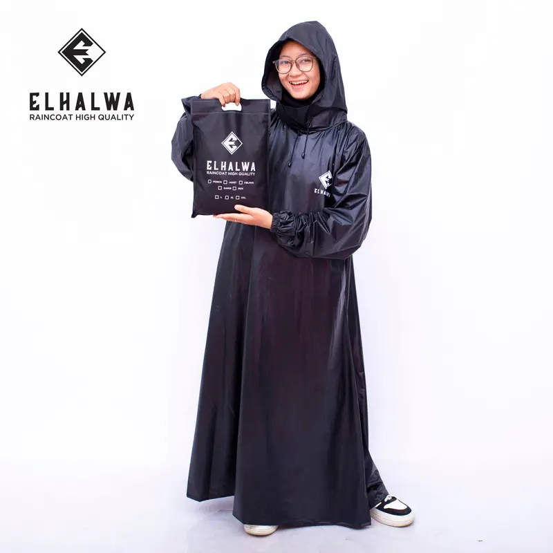 Jas Hujan Gamis Stylish syar'i Hitam Matt PVC Karet Premium Elastis Anti Rembes Kerah Tinggi By El Halwa Raincoat 1