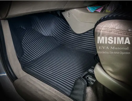 Karpet Mobil 5D INNOVA 2005-2015 Merek MISIMA Car Motif Carbon Dan Butiran 3