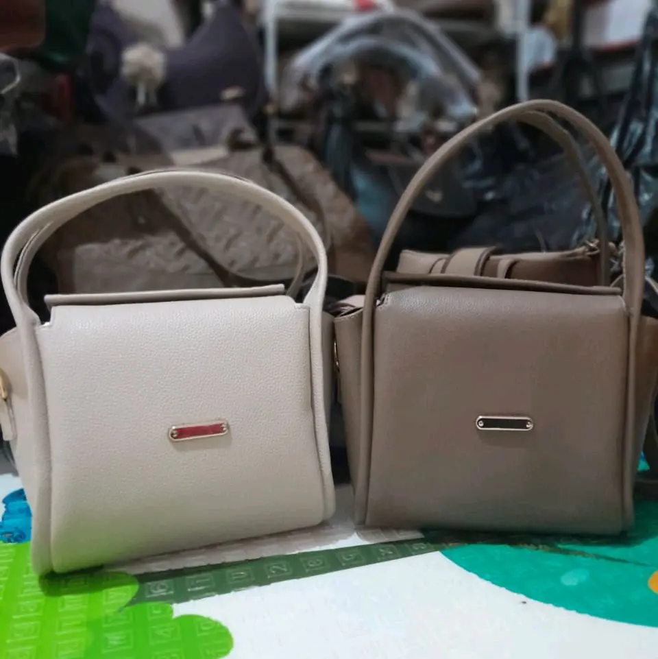 08. Tas Pesta/Selempang BW