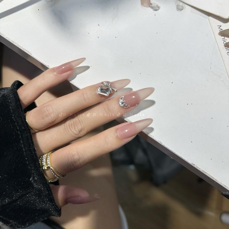 D.Nails - Sơn Thạch Trơn Sang Đính Đá Sang Nailbox Thiết Kế 10 Móng Tay Giả Phù Hợp Mọi Kích Thước Tay Chất Liệu Nhựa Mỏng Màu Thạch