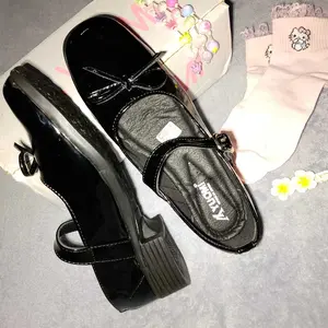 YUOMI Sepatu Pantofel Wanita Paskibra Hitam Glossy Gesper Hak 3cm