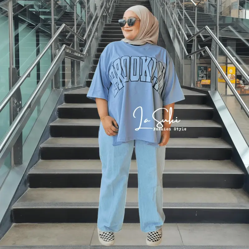 Kaos Oversize Nagita Bangkok Wanita Style Hijab Jumbo Kekinian 2025 Aesthetic Slit Samping Baju Belahan Tinggi t-shirt Atasan Cewek Korean Style Trend Bisa COD Santai combed Oblong Nyaman 3
