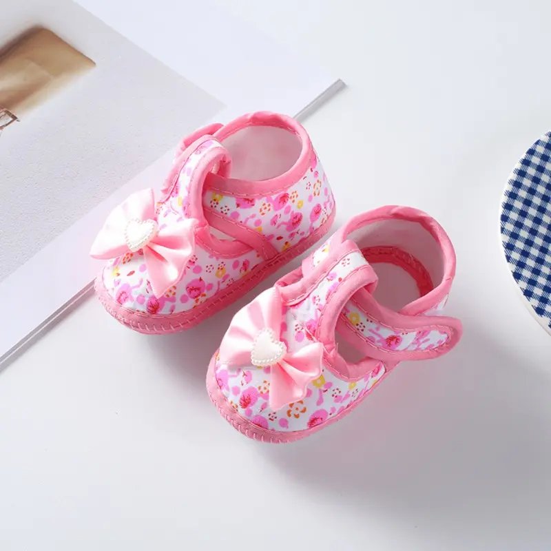 Giày Em Bé Màu Hồng, Cỡ Sơ Sinh, Đế Vải Chống Trượt, Dành Cho Bé Gái Và Bé Trai, Thoáng Khí, Phong Cách Thường Ngày Thiết Kế Hoạt Hình 4