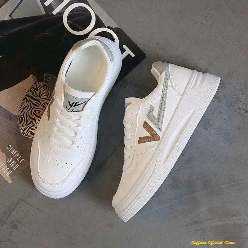 Sepatu sneakers wanita terbaru Sepatu korean style Sepatu wanita termurah Casual Karet Putih Coklat Pink