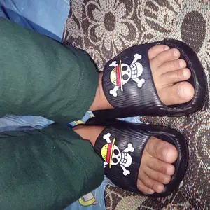 Sendal Slip-On Anak OP Hitam Putih Terbaru dan Termurah