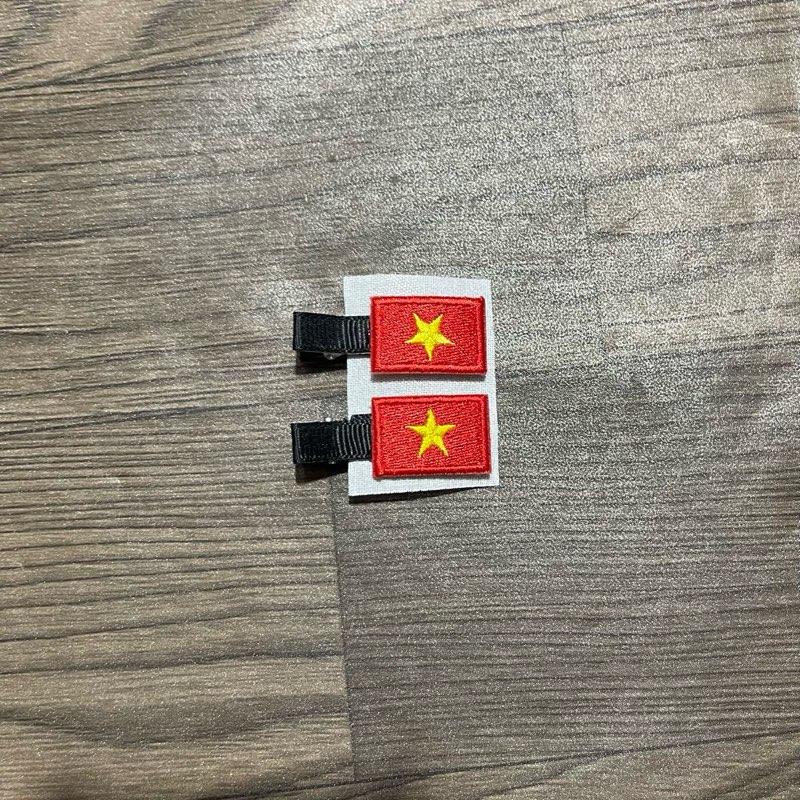 ￼Kẹp Tóc Hot trend, Kẹp tóc cờ đỏ sao vàng ngày quốc khánh 1 set 2 chiếc lá cờ thêu 6