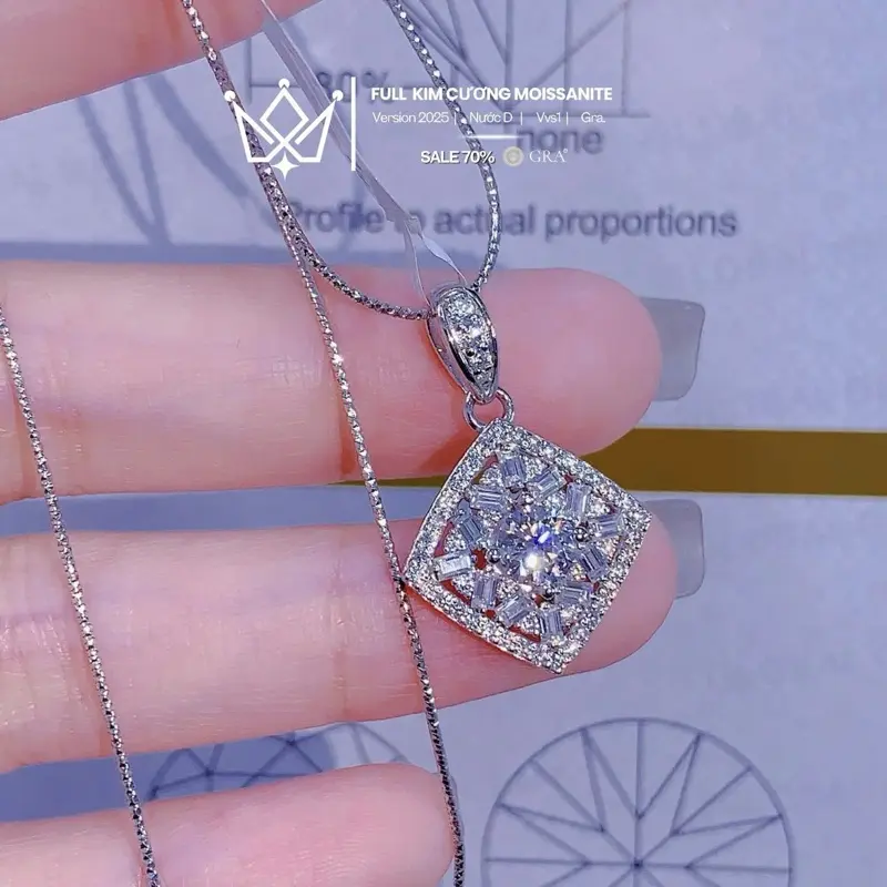 VB011 Trang sức thiết kế đính kim cương Moissanite : Mặt dây, bông tai, bạc 925 xi vàng trắng