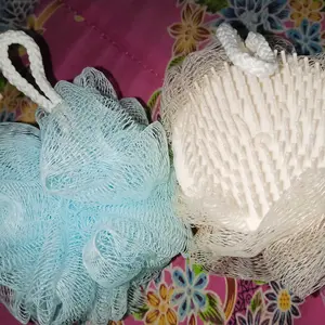 Spon Mandi + Sisir Keramas / Shower Brush