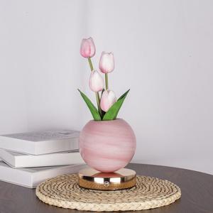 Regalo para el Día de las Madres, lámpara nocturna con tulipanes artificiales, luz ambiente para dormitorio y mesita de noche, carga por USB, lámpara decorativa de mesa para decoración del hogar