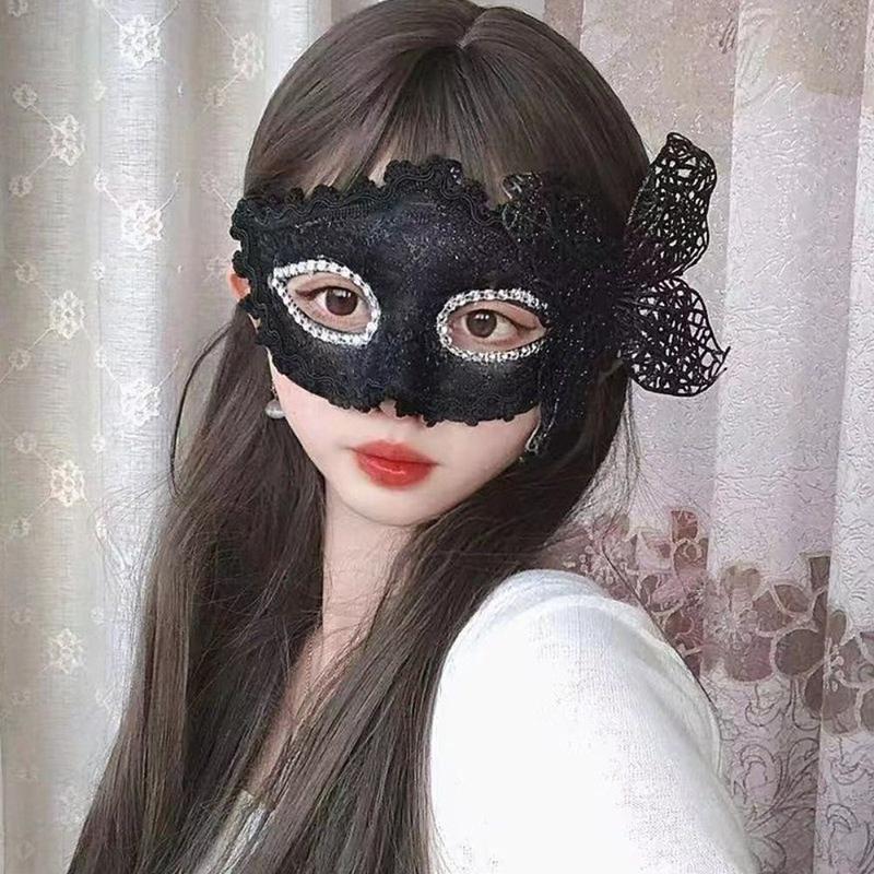 New Fashion Masquerade Plastic Wedding Mask Sexy Lace Half Face Light Mardi Gras Shiny Mask Party Makeup Ball Venetian Halloween Christmas Party Eye Lightweight Mask Accessory 6