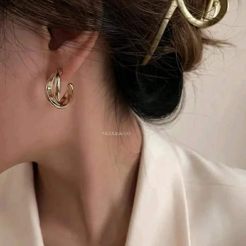 Nicole & Co (N01) - Anting Gold Circle Geometric / Anting Bulat Besar Warna Emas / Anting Fashion Korea / Giwang Anti Karat