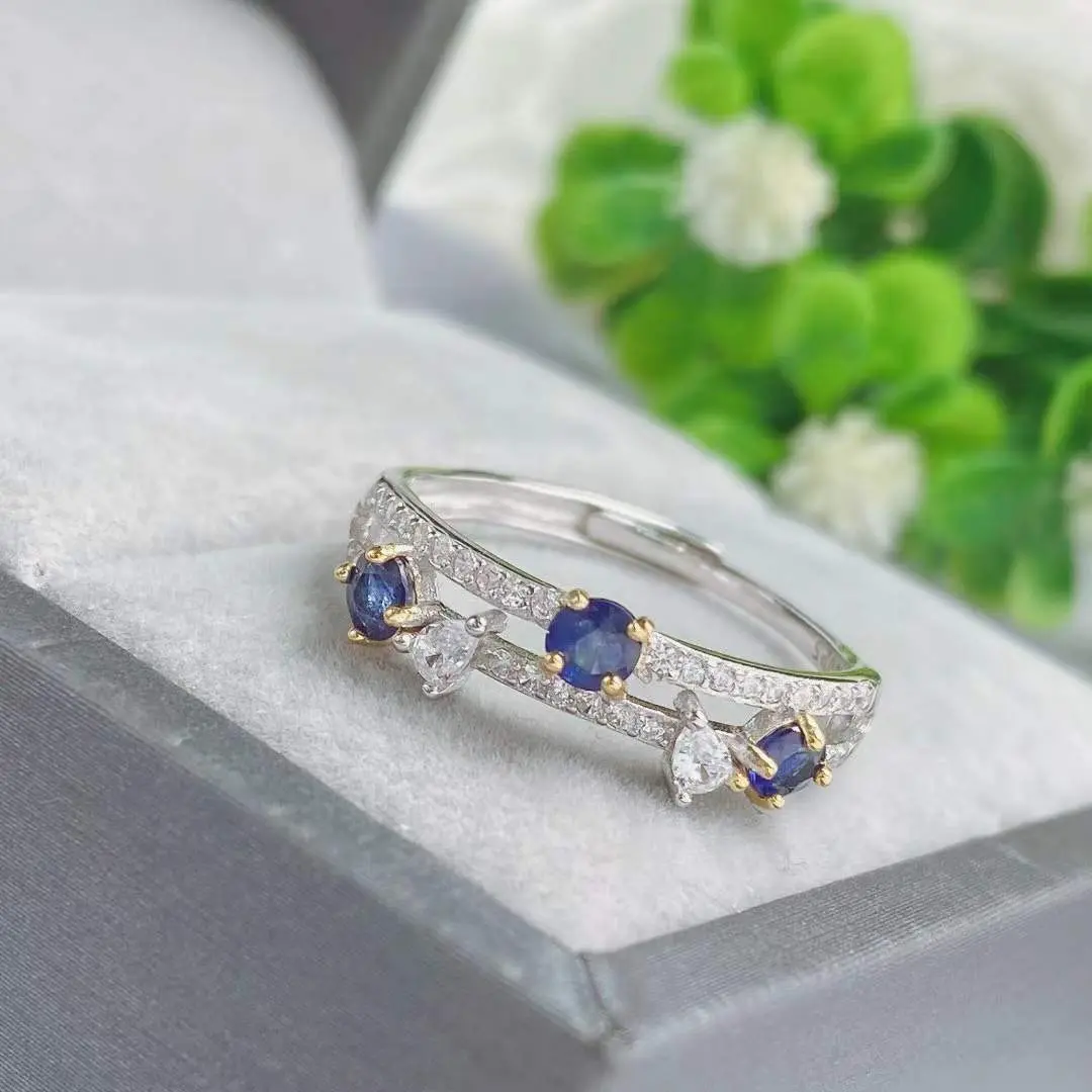 New Sapphire Ring Classic style natural sapphire ring