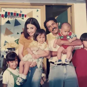 Anting Gifsi TITANIUM Tahan Karat Tidak mudah Luntur PERHIASAN WANITA Terbaru dan ELEGAN