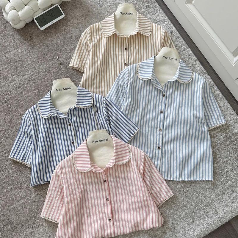 Áo sơ mi kẻ sọc cổ sen phối ren tay lỡ chất mềm mát hàng Qc D4