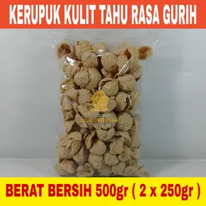 KERIPIK / TAHU BULAT / KULIT TAHU BULAT CAMILAN KILOAN 500 GR / PEDAS ASIN DAUN JERUK / KERUPUK TAHU KILOAN