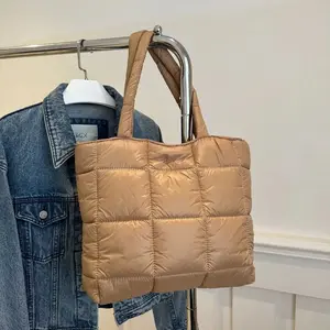 Totebag Wanita Aestethic Totebag Puffy Lucu Kuliahan / Sekolahan Korean Style - Helwa ID