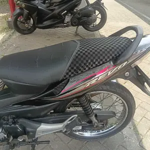 Cover Jok Instan Kombinasi Catur Kualitas Premium dengan 3 Perekat untuk Keselesaan Penggunaan Motorcycle Motif Catur