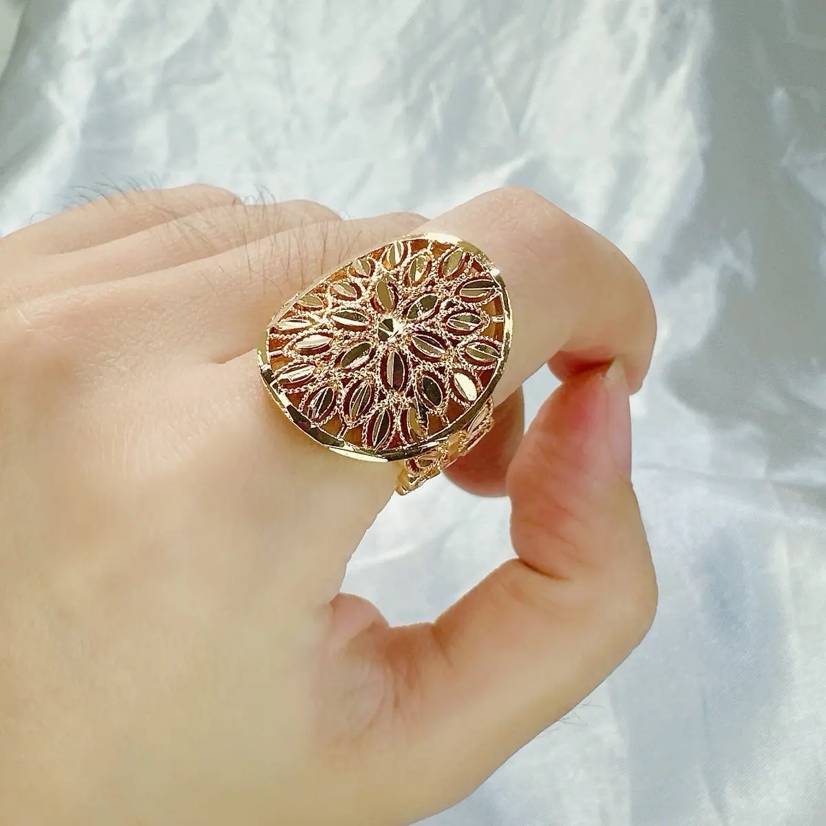 Beli 2 bonus 1 cin2/ anting . C15 cincin model mekah ukir  perhiasan xuping aksesoris wanita 1