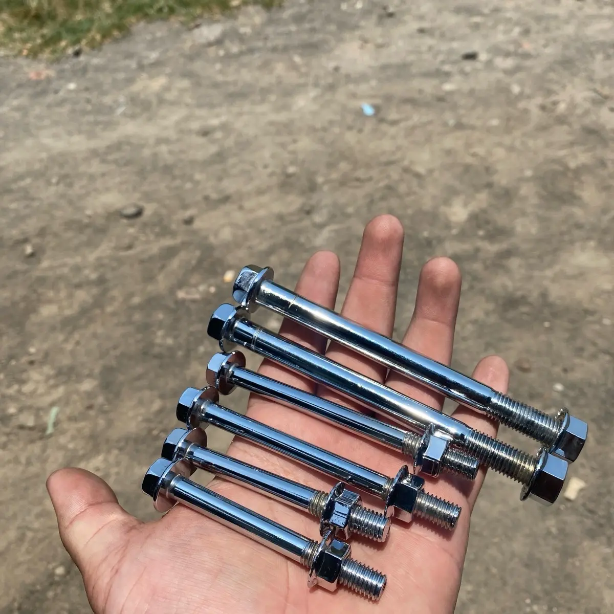 BAUT SET PANGKON MESIN DEPAN BELAKANG MEGAPRO CB GL FULL CHROME