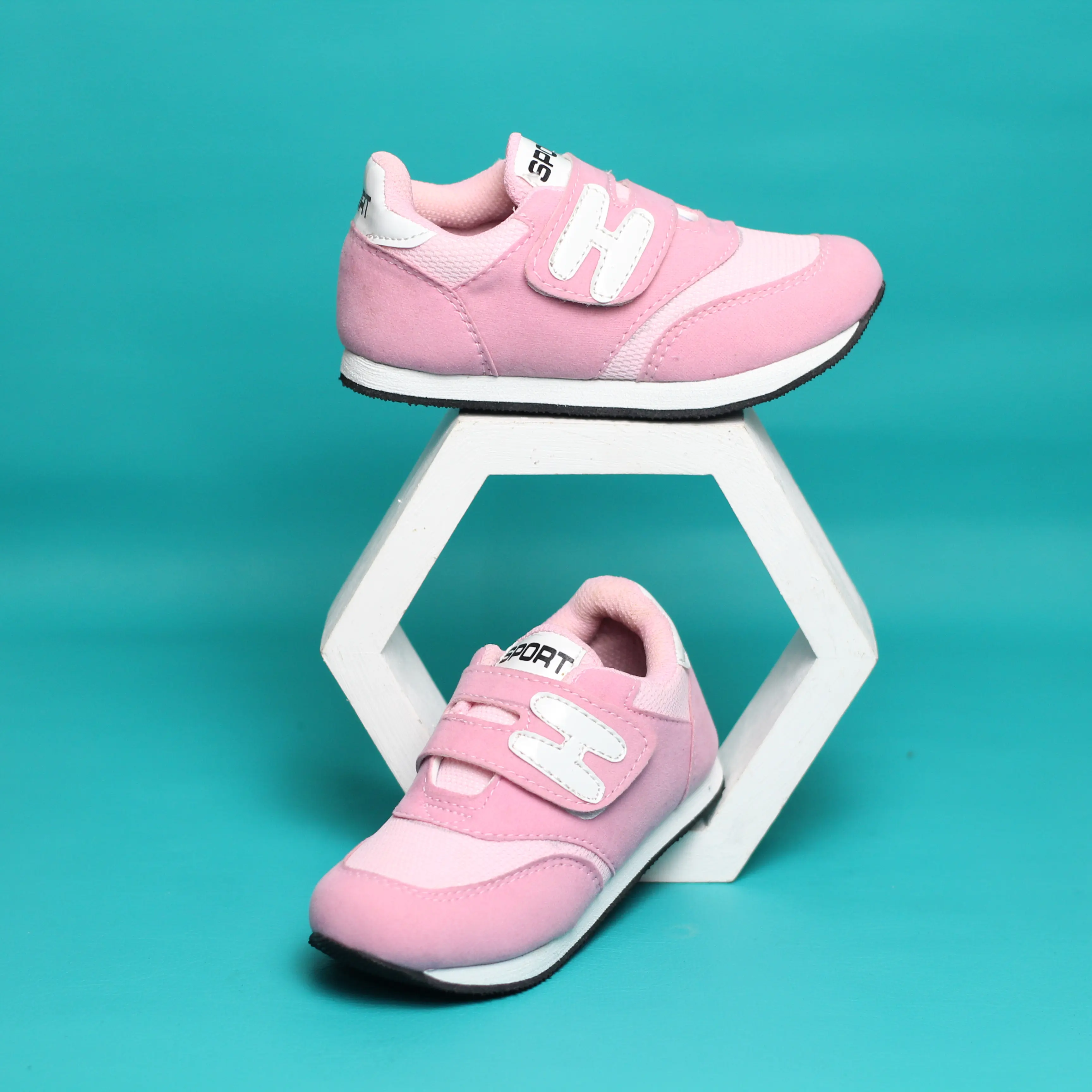 SEPATU SNEAKERS ANAK PEREMPUAN WARNA PINK