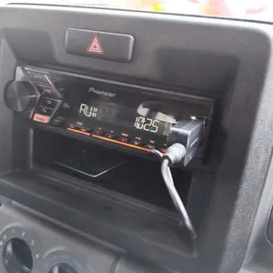 Receiver Bluetooth Audio Music Wireless Stereo / Bluetooth Music Receiver / USB Bluetooth Audio / USB Wireless Speaker Musik HP 3.5mm Reciever Adapter Kabel AUX Perangkat