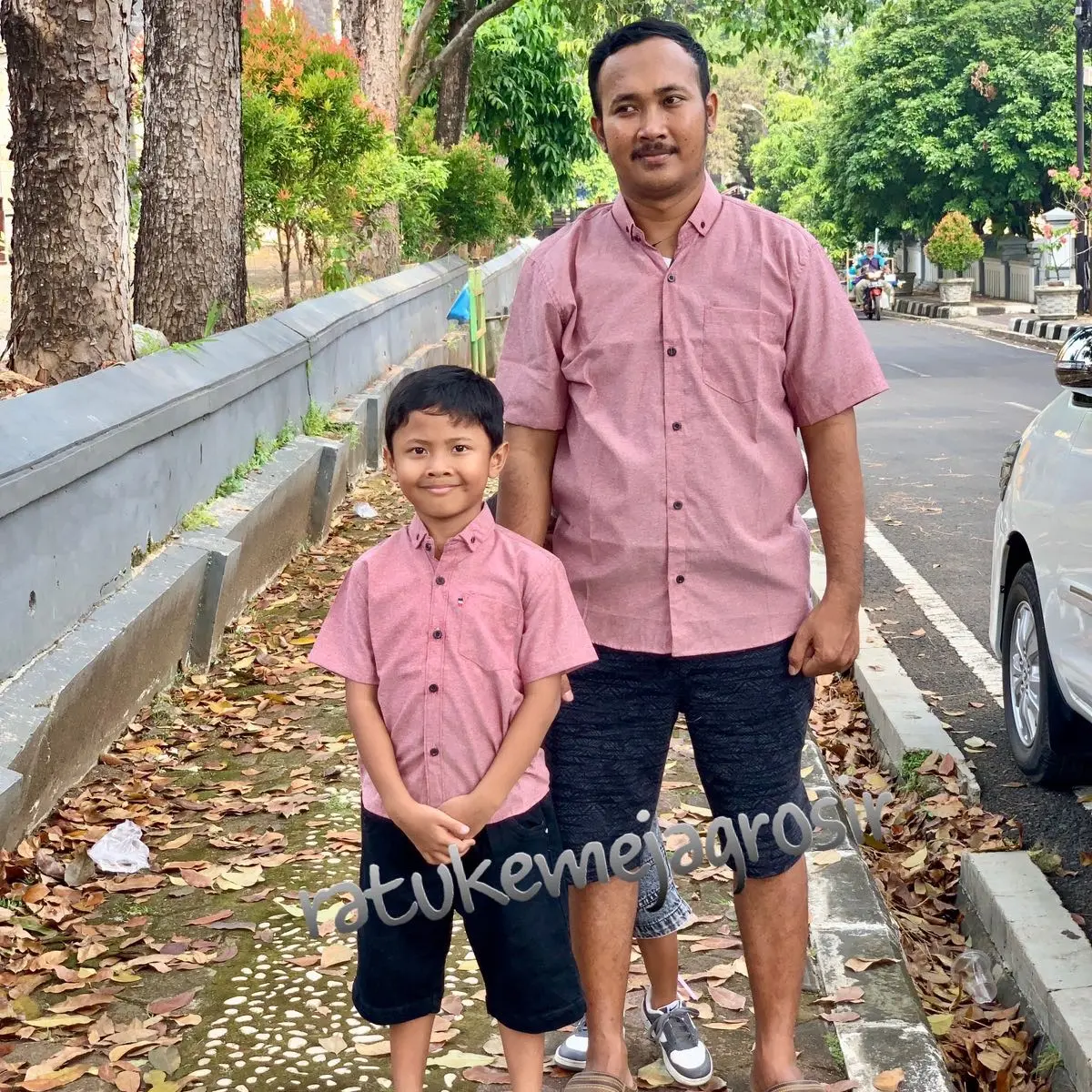 Kemeja couple anak dan ayah warna dasty