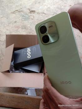 Product Review of vivo iQOO Z9x (12/256) Snapdragon 6 Gen 1 4nm (ANTUTU 570,456+), 6000 mAH, 1000 nits 120hz eye-care display, Dual Stereo Speaker] from 𝗕** 0
