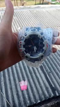 Product Review of Edifive Quartz Chronograph Sport Rubber Watch Water Resist Navigator IT8033 from D**n 2