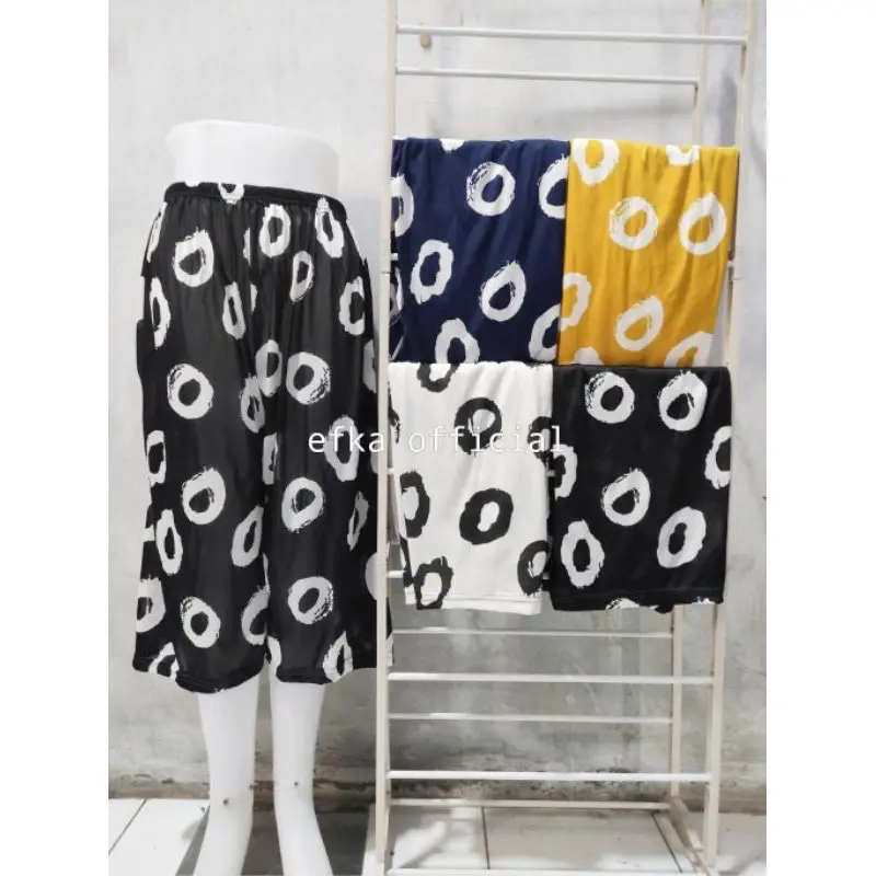 Celana Hyget Jumbo Pendek/Celamis/Celana Harian Wanita/Celana Pendek Jumbo Wanita