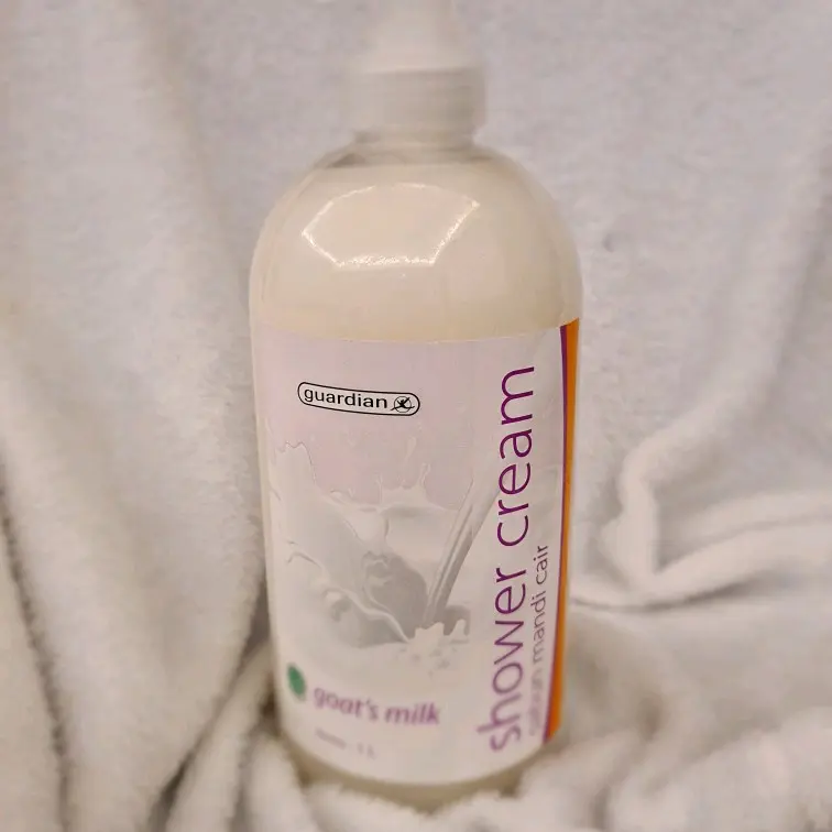 guardian shower cream goat milk 1000L 1