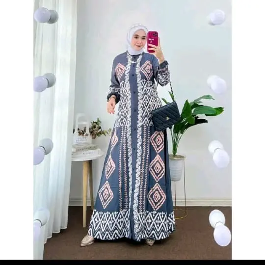 gamis cap rayon bahan adem dan lembut,pas dicuaca yang sangat panas saat ini,cuss dico bunddd hihi Kancing Muslim Panjang Nyaman Samping 1