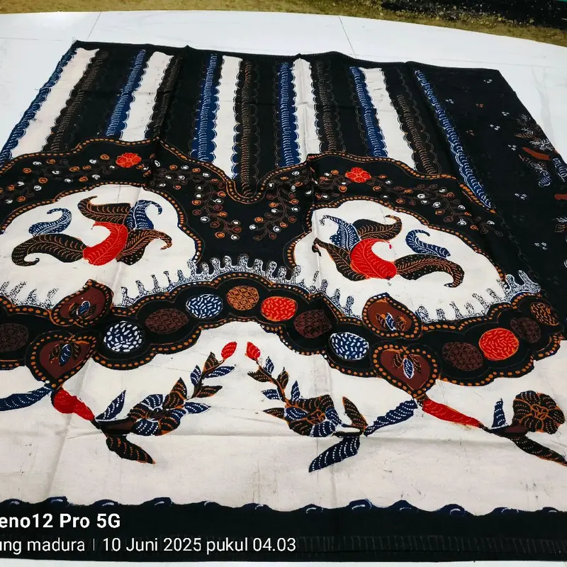 sarung batik tulis madura bahan halus lembut 7