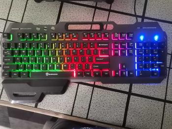 Product Review of GK70 Mechanical GAMING KEYBOARD 104keys Colorful LED Backlight Gaming Keyboard G700 Keyboard from K**e 2