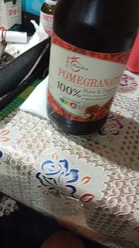 Product Review of 【PomeFresh】100% Pure Organic Pomegranate Juice 1000mLX2 [TWO Bottles] | 100% Pure Organic | NEVER From Concentrate | Juice for the Heart | Premium Beverage No Sugar Added from R**h 0