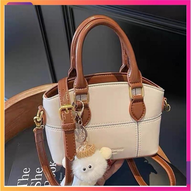 Tặng Charm Gấu Túi Xách Nữ Đeo Chéo Cầm Tay Vá Da Phối Màu Nữ Tính