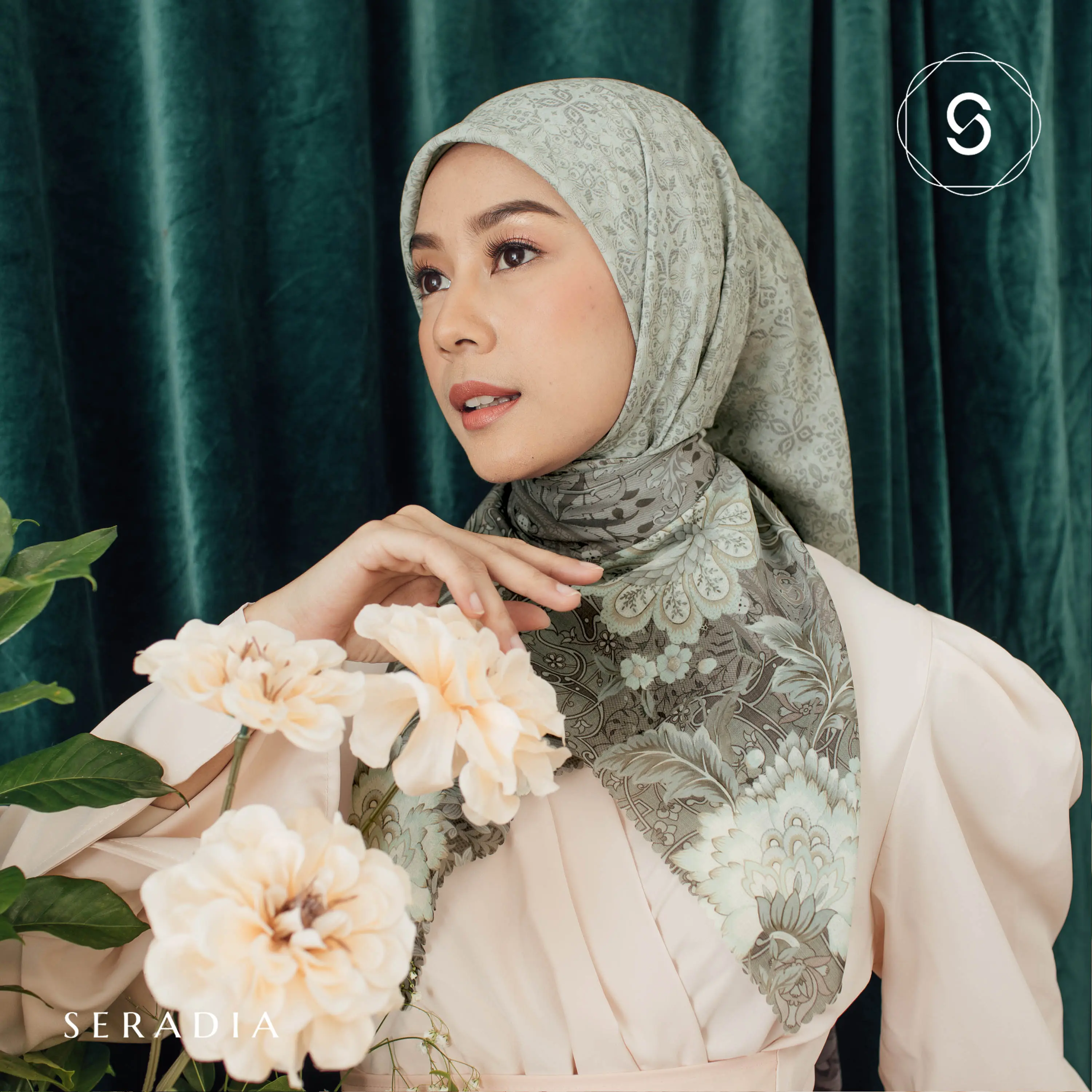Cuci gudang Seradia Hijab Segi Empat Ratika Voal Lembut   Kerudung Square