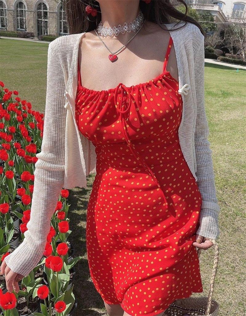 Product Introduction of Casual and fashionable camisole dress for women, summer niche new style temperamentBroken flowers dress, easy to match Womenswear Lingerie Comfort Floral 4