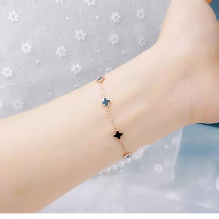 Product Introduction of Gelang Tangan Model  Rantai Daun Bunga  Mini Hitam Terlaris Anti Karat Tidak Luntur 28