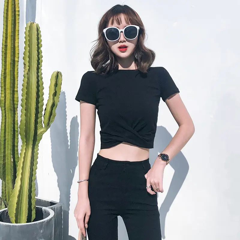 Black T-shirt women's short sleeves, short high waist, with high net celebrity, small summer dress, crop top, INS super hot