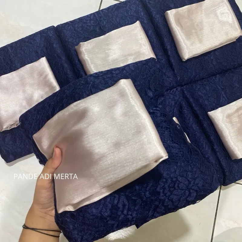 SET KAIN + SELENDANG SILKY 4