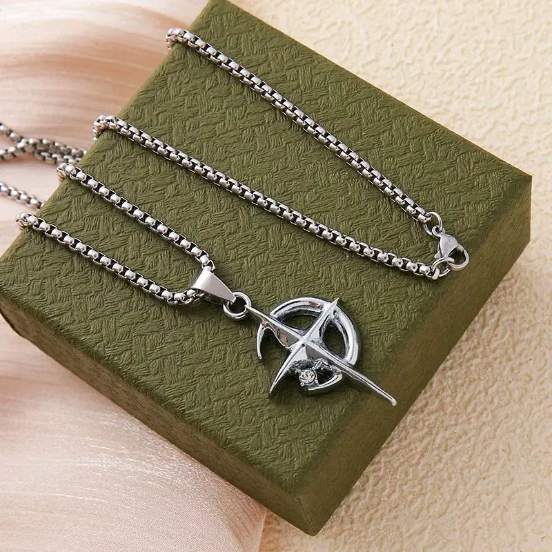 Kalung Titanium Stainless Steel Liontin Bulan Bintang Anti Karat Anti Luntur untuk Pria dan Wanita - Aksesoris 2
