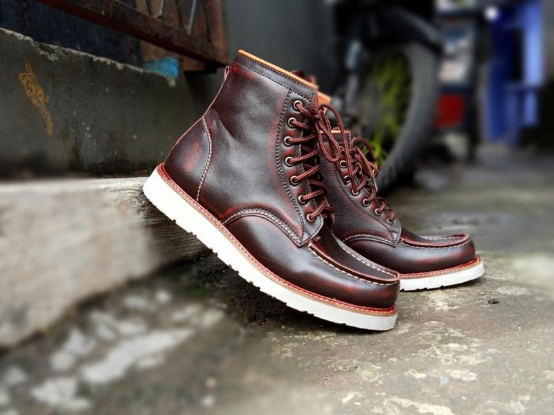 Product Introduction of sepatu boots model moctea sepatu boots model redwing sepatu boots kulit Pria Kerja 2