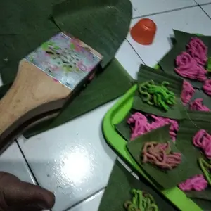 Cetakan Putu Mayang / Petulo , Getuk Bahan Kayu Aluminium Kitchenware