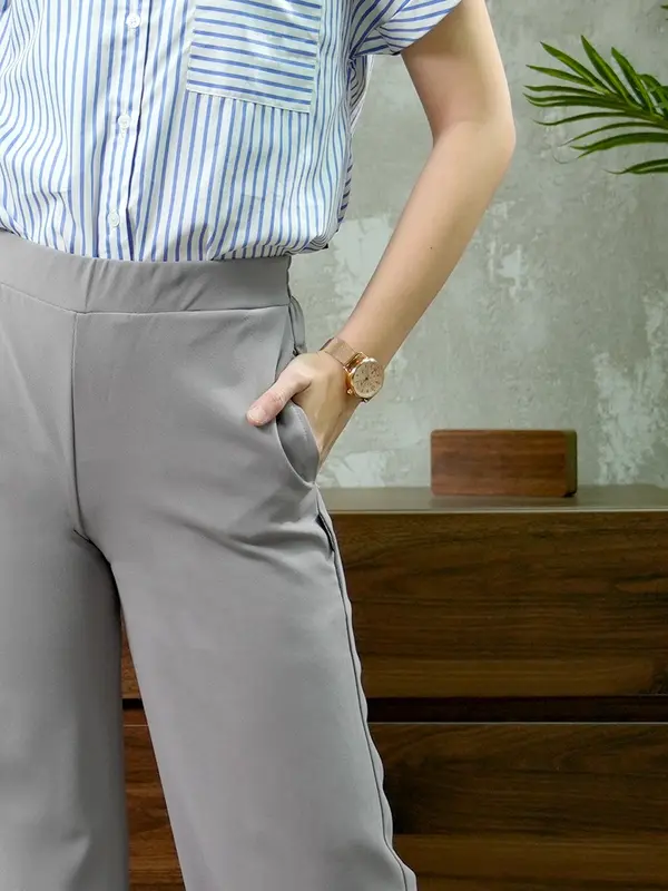 Hardware Celana Panjang Bawahan Wanita Scuba Crepe Cullote Pants 1