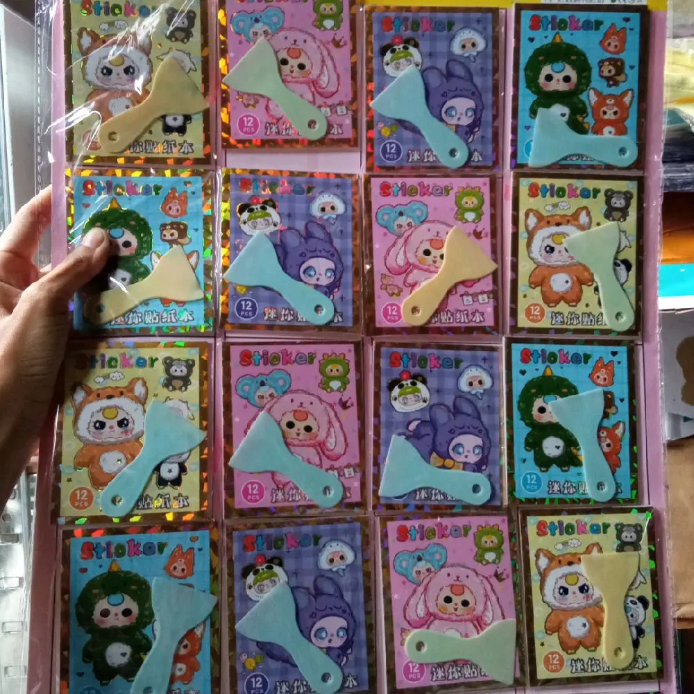 Stiker Kertas Lucu Karakter Baby Tri