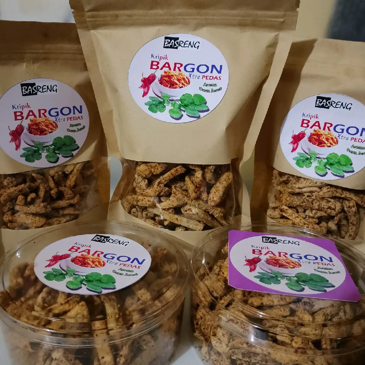 kripik baso ikan Aroma daun jeruk plus pedas cabe merah Harga MASIH PROMO