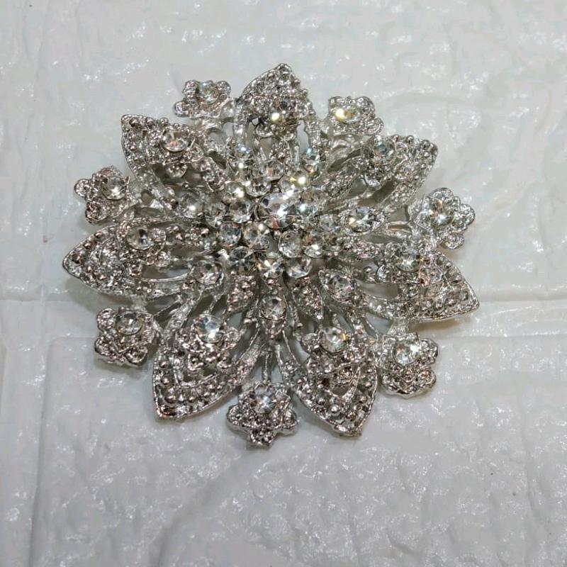 Bros/Bros kebaya/bros hijab/Bros kebaya kutubaru/bros kebaya mewah/brooch/Bros kebaya Bulat Elegan Bunga Clips 5